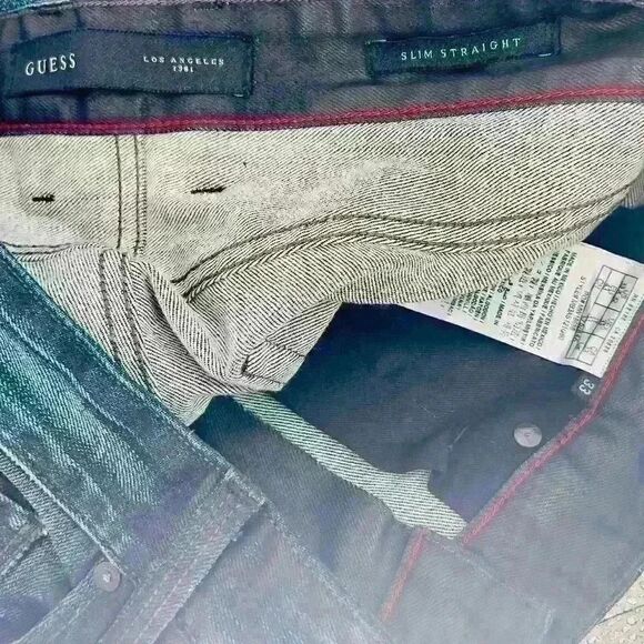 GUESS JEANS, BLUE/BLACK, SIZE: 33/32, NWOT/NEVER WORN - Picture 10 of 11